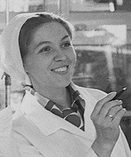 1970-е - Ведущая телевизионной передачи «Здоровье», заслуженный врач ...