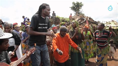 Mperwa Dancers And Winyo Influences Session The Singing Wells Project Youtube