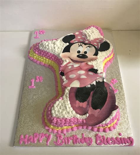 Minnie Mouse Buttercream Cake Buttercream Cake Butter Cream Cake