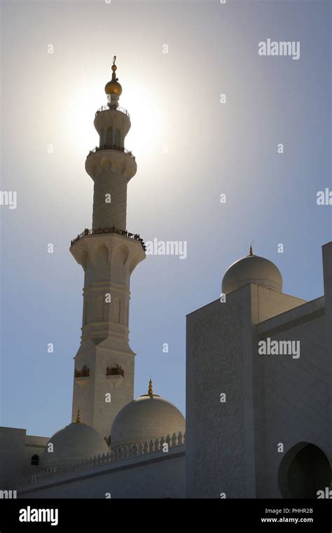 Abu Dhabi Sheikh Zayed Grand Mosque Minaret Stock Photo Alamy