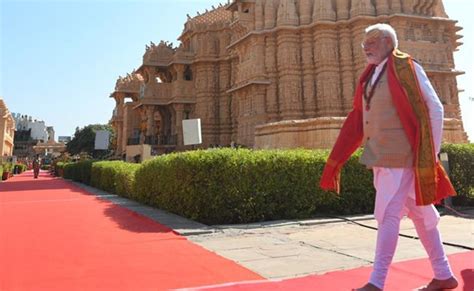 Ndtv On Twitter Rt Ndtvfeed Watch Pm Modi At Somnath Temple In