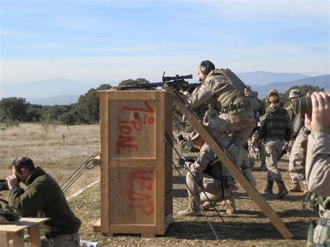 La Guardia Civil Se Suma A Los Usuarios Del Potente Fusil De Precisi N