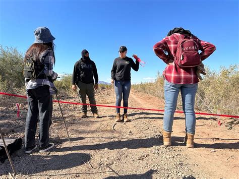 Colectivos de Búsqueda localizan 17 restos óseos en la ciudad y el