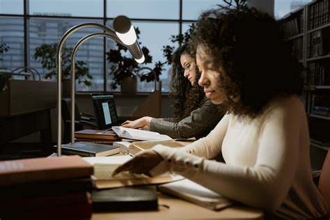 Researching Photos, Download The BEST Free Researching Stock Photos ...