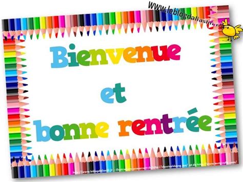 There Are Many Colored Pencils With The Words Bievne Et Bonne Rentre