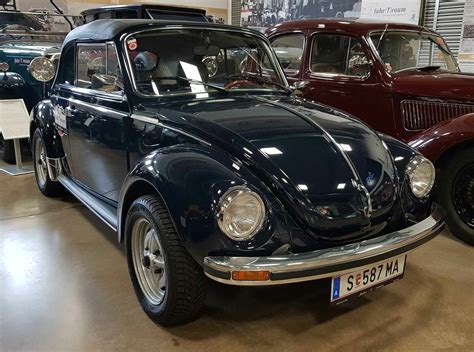 Vw K Fer Cabrio Steht Im Museum Fahr T Raum Ferdinand Porsche In