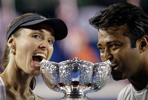 Veterans Leander Paes-Martina Hingis Win Australian Open Title | Photo ...