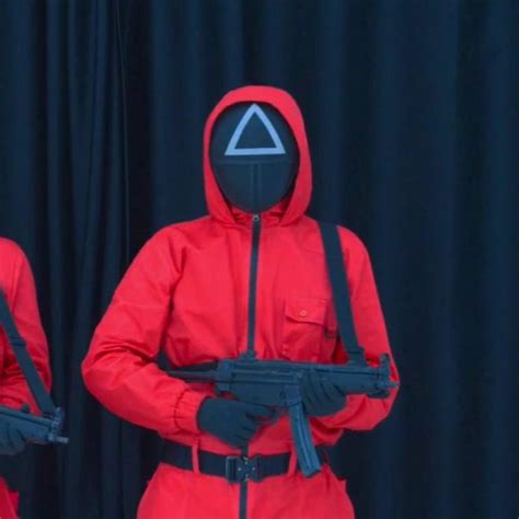 Squid Game Guard Costume Fancy Dress Ideas