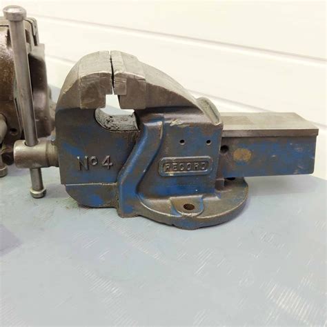 Quantity Of 3 Bench Vices 1 X Record No1 Bench Vice Jaw Width 3 1