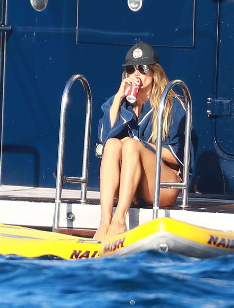 Index Of Wp Content Uploads Photos Heidi Klum In Bikini On A Yacht In