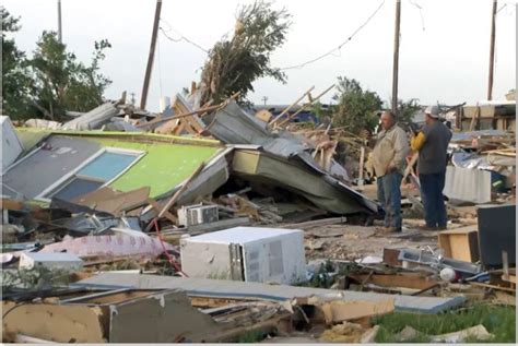 3 Dead Dozens Injured After Tornadoes Hit U S City Myanmar Digital News