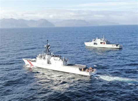 US Coast Guard detects Chinese military ships near Alaska