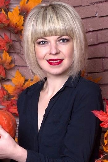 Ukraine Single Olga Grey Eyes 36 Years Old Id802365