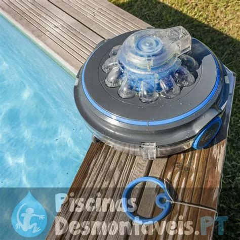 Robot A Bateria Wet Runner Plus Para Piscinas Elevadas Rbr