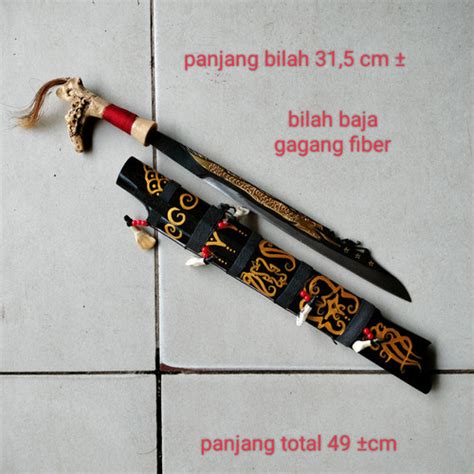 Jual Mandau Khas Dayak Motif Ukir Mandau Mini Hiasan Dinding Festival