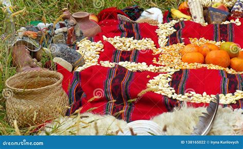 Chacana Viejo Ritual Indígena En Homenaje a Pachamama Mather Earth