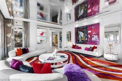 Tommy Hilfiger Lists His Colorful Miami Mansion For 275m Daily Mail