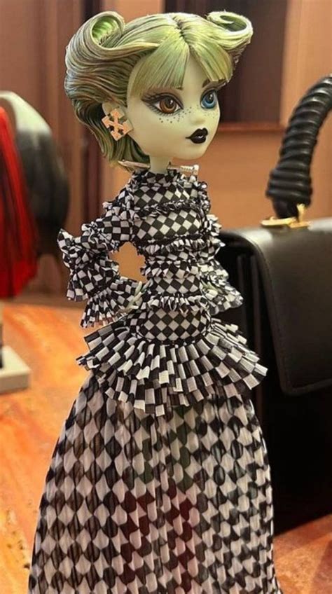 Monster High Off White Collector Dolls Fashion Brand Collaboration