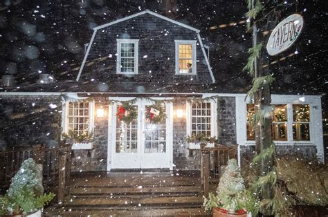 The Vineyard Gazette Martha S Vineyard News First Snow Of Season