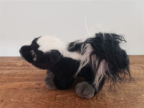 Ranger Gus Punk The Skunk Forest Friends 10 Plush Ebay