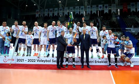 T R Ad Ve Hatay Spor Efeler Ligi Nde Voleybolunsesi