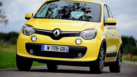 Renault Twingo Dynamique 2014 review | Auto Express