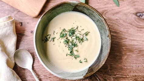 Silky Cauliflower Cheddar Soup Recipe