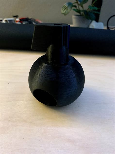 3D printed Airsoft Grenade - 40mm Airsoft • made with Ender 3 V2・Cults