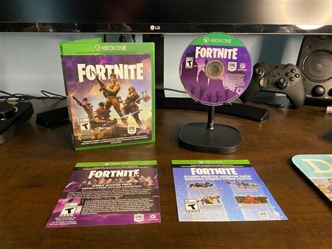 Vizsgálat Támadj Kábel Xbox One S Fortnite Cd Tetőablak Könyvvizsgálat