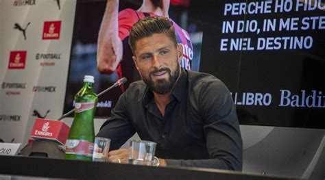 Giroud La Dr Le De Conf Rence De Presse Vid O Football Fr