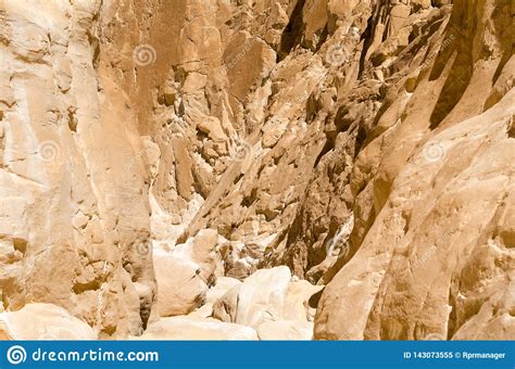 Altas Monta As Rocosas En El Desierto En Egipto Dahab Sina Del Sur