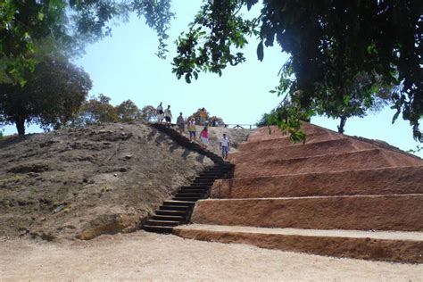 Excursão a La Soledad de Maciel e Xihuacan saindo de Ixtapa Zihuatanejo