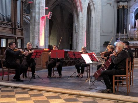 Danses Et Musique Viennoise En La Coll Giale Saint Aignan D Orl Ans