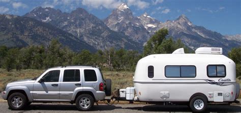 8 Best RV Campers Under 5000 Lbs Outdoorsy