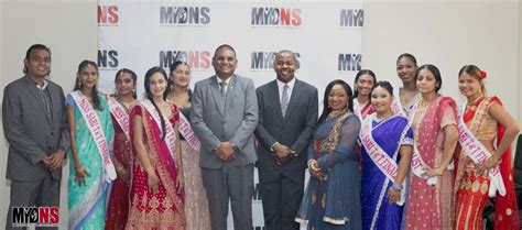 Youth Minister Receives Visit From Beauty Contestants Of Miss Sari