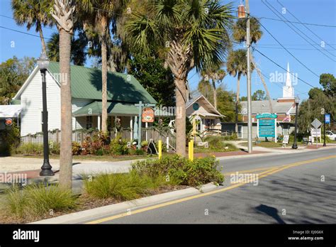 Usa Florida Citrus County Crystal River Main Street Stock Photo Alamy