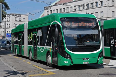 VDL Elektrobus Stromnibus auf der Linie 50 fährt am 07 09 2022 zur