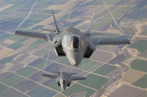 Download Military Lockheed Martin F 35 Lightning Ii Hd Wallpaper