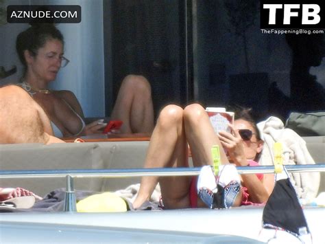 Demi Moore Sexy Seen Flaunting Her Hot Bikini Body At The Beach In Greece AZNude