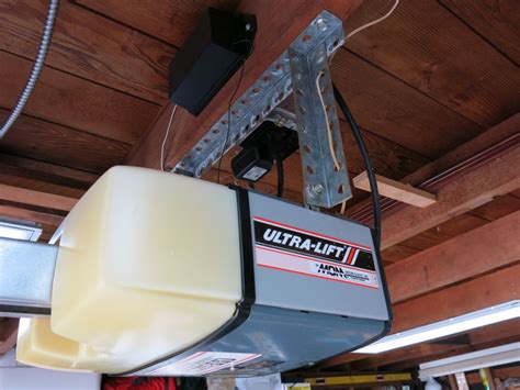 Liftmaster Garage Door Opener - We Review the 8550 with MyQ Technology