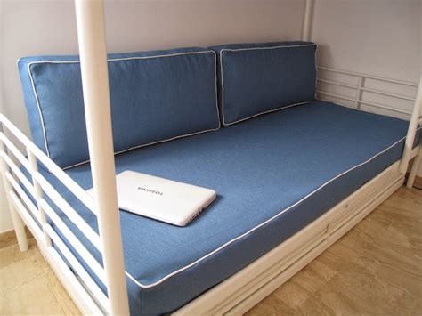 Cama Convertida En SofÁ