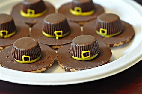 Preschool Crafts for Kids*: Thanksgiving Pilgrim Hat Cookies Craft