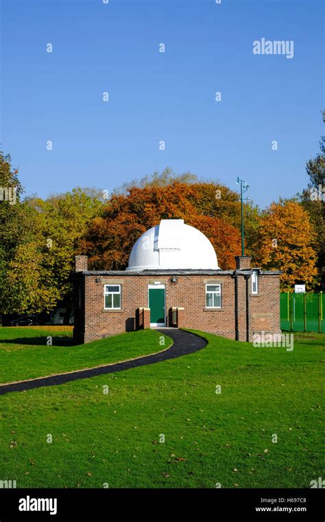 The Jeremiah Horrocks Observatory On Moor Park In Preston Stock Photo