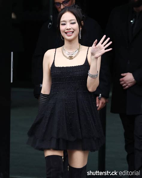 Jennie ทงานแฟชนโชว Chanel Fall Winter Ready to Wear 2024 25