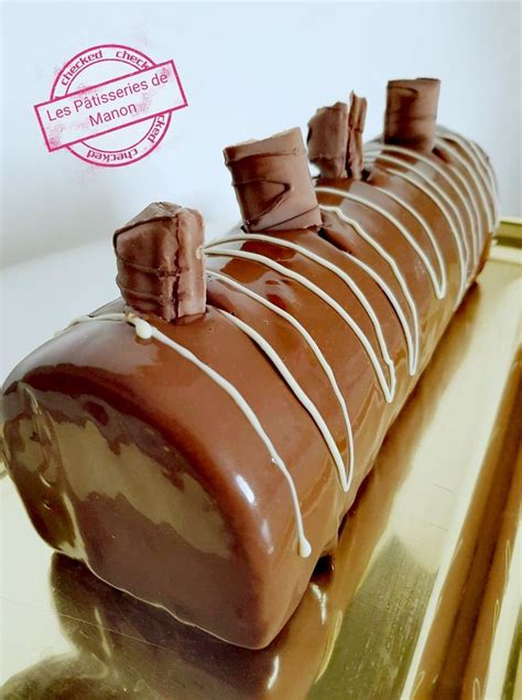 Bûche mousse Nutella et Kinder Bueno Les Pâtisseries de Manon Bûche