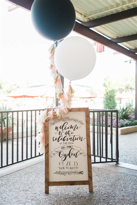 Black And White Giant Balloons Wedding Welcome Sign Display Wedding