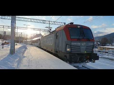 Odjazd EU46 506 Vectron z EIC 3150 Tatry ze stacji początkowej w