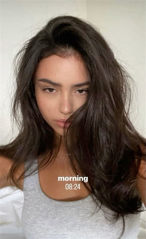 Pin by on hår Pink hair dye Brunette hair color Brown hair inspo