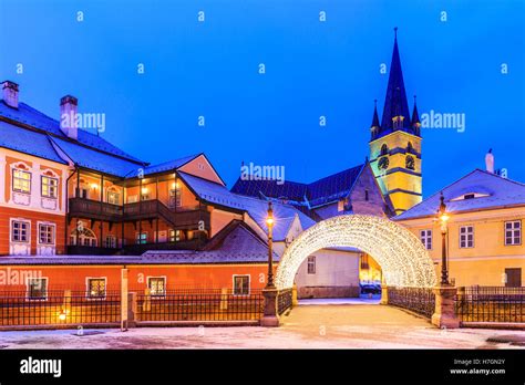 Cattedrale Nazionale Della Romania Immagini E Fotografie Stock Ad Alta