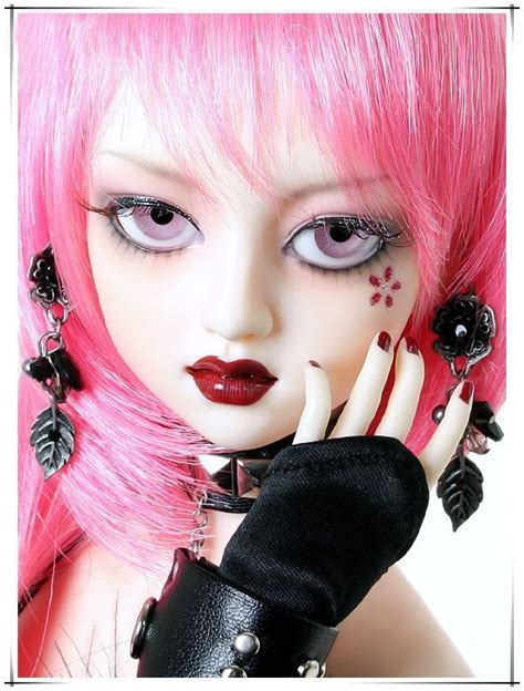 Gothic Dolls 42 Pics